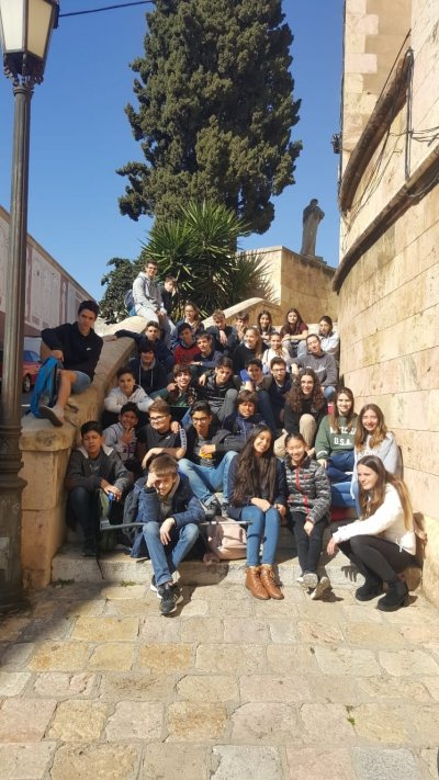 Els alumnes de 2n ESO visiten la catedral i el casc antic de Tarragona
